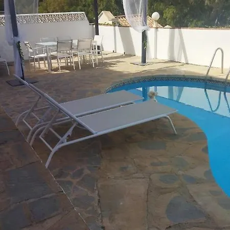 Tropical Vendégház Benalmádena