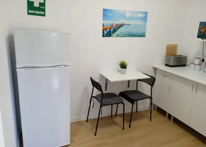 Tropical 3* בנאלמדנה
