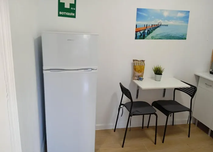 Tropical בית הארחה בנאלמדנה